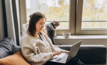 woman using lapto[