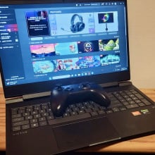 HP Victus 16 laptop sitting on table